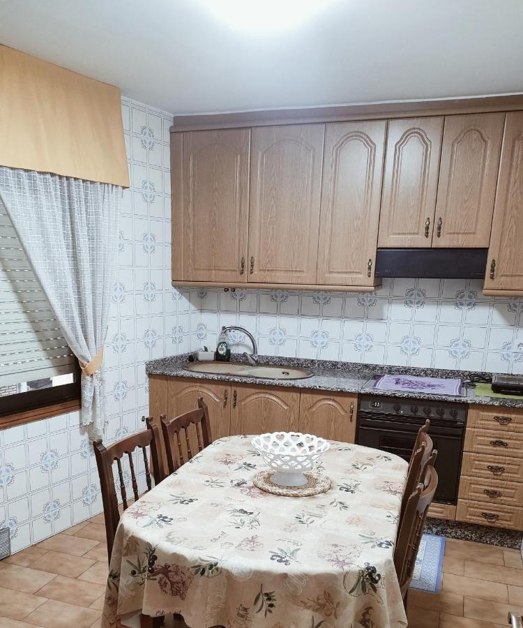 Ferienwohnung Pepe Couso Apartamento Arzúa Exterior foto